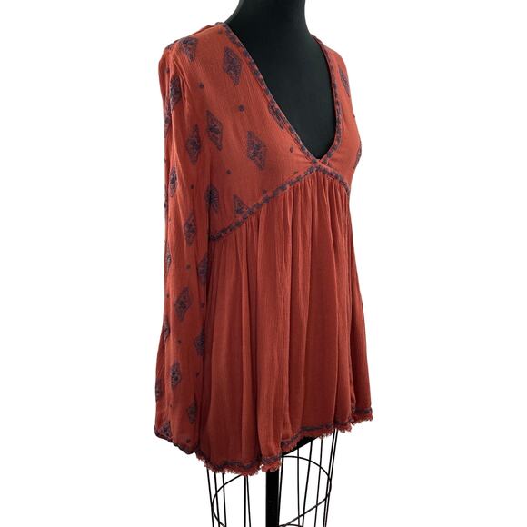 FREE PEOPLE Orange Tunic Top Rayon Diamond Embroidered Ribbed VNeck Size Small S - Picture 3 of 9